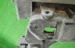 Панель радиатора (телевизор) для Volkswagen Golf 2016 года на фотографиях