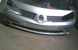 бампер передний для Renault Laguna Лифтбек X91 2007-2011