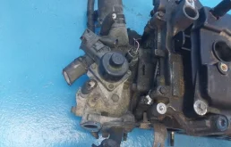 ГБЦ для Nissan Serena 2008 года на фотографиях