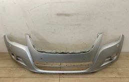 Бампер для Volkswagen Tiguan 2008 года на фотографиях