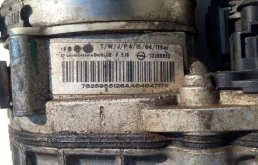 Электроусилитель руля для Opel Zafira 2006 года на фотографиях