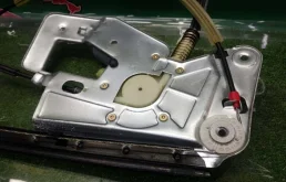 Стеклоподъемник передний левый для BMW 5er 2001 года на фотографиях