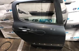 Дверь боковая Peugeot 308