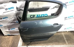 Дверь боковая Peugeot 407