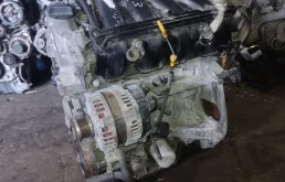 Двигатель без навесного для Nissan Serena 2008 года на фотографиях
