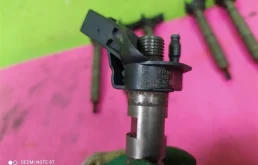 Форсунка топливная для Audi Q7 на фотографиях