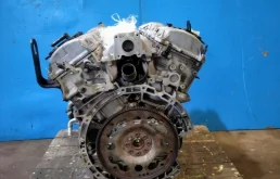 Двигатель без навесного для Mazda CX 9 2010 года на фотографиях