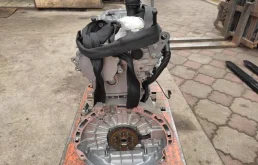 Двигатель без навесного для Mercedes-Benz GLA class на фотографиях