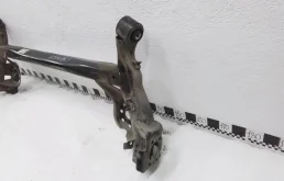 Задняя балка для Hyundai Solaris 2022 года на фотографиях