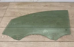 Стекло двери переднее левое для Audi Q7 4L 2005-2015