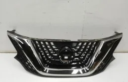 Решетка радиатора без дефектов (623105AA0A) для Nissan Murano Z52 2015-2022