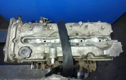 Двигатель без навесного для Ford Ranger 2012 года на фотографиях