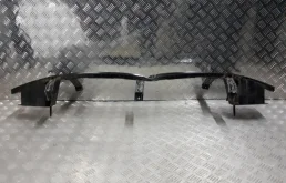 Усилитель заднего бампера для Hyundai Solaris на фотографиях