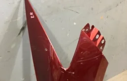 Крыло правое для Mazda CX 7 2006 года на фотографиях