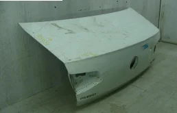 Дверь багажника для Volkswagen Passat на фотографиях