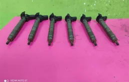 Форсунка топливная для Audi Q7 на фотографиях