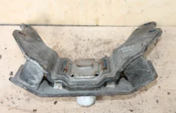 опора АКПП задняя (1237151070) для Toyota Land Cruiser 200 2007-2015