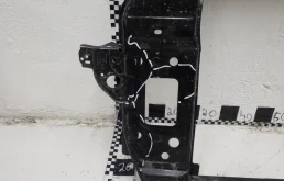 Панель радиатора (телевизор) для Hyundai Creta 2024 года на фотографиях