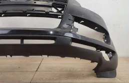 Бампер для Audi Q7 2006 года на фотографиях