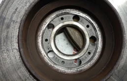 Диски тормозные задние (комплект) для Volvo XC90 на фотографиях