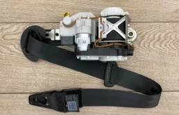 Ремень безопасности передний правый для Volkswagen Touareg II (7P5) 2010-2014