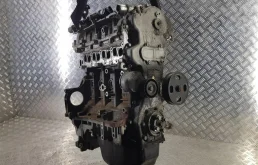 Двигатель без навесного для Fiat Doblo 2018 года на фотографиях