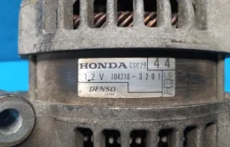 Генератор для Honda Accord 2003 года на фотографиях