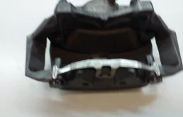 Суппорт задний левый для Mercedes-Benz E class 2015 года на фотографиях