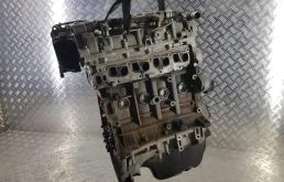 Двигатель без навесного для Fiat Doblo 2018 года на фотографиях