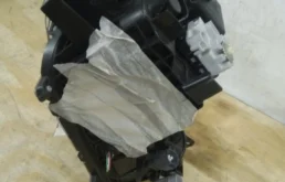 Фара ксенон левая для Toyota RAV4 2021 года на фотографиях