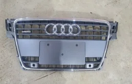 Решетка радиатора Audi A4 2007-2011 B8 седан
