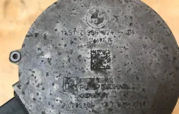 Насос охлаждающей жидкости ДВС(Помпа) для BMW X3 на фотографиях