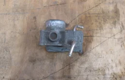 Дроссельная заслонка для Toyota Corolla на фотографиях