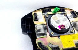 Подушка безопасности водителя для Hyundai Tucson на фотографиях