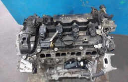 Двигатель без навесного для Mazda CX 9 2023 года на фотографиях