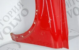 Крыло левое для Volvo C30 на фотографиях