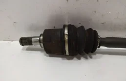 Привод передний левый для Hyundai Solaris 2018 года на фотографиях