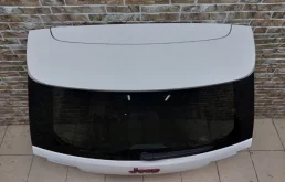 Двери для Jeep Grand Cherokee 2011 года на фотографиях