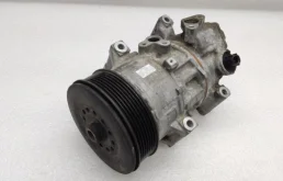 Компрессор кондиционера для Toyota RAV4 на фотографиях
