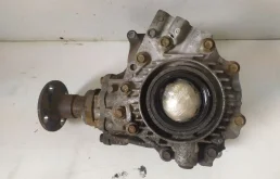 Раздатка для Nissan X-Trail 2001 года на фотографиях