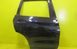 Накладка на дверь задняя правая для BMW X3 2019 года на фотографиях
