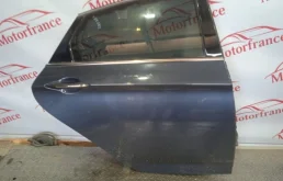 Дверь задняя правая для Hyundai i40 на фотографиях