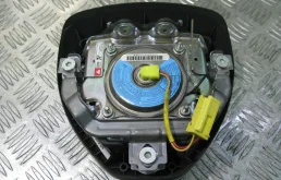 Подушка безопасности водителя для Honda Civic 2009 года на фотографиях