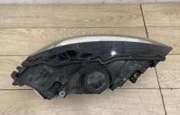 Фара ксенон левая для Audi Q7 на фотографиях