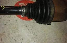 Привод передний левый для Volkswagen Tiguan 2016 года на фотографиях