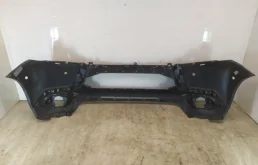 Бампер передний для Mitsubishi Pajero Sport 2024 года на фотографиях