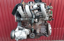 Двигатель без навесного для Fiat Doblo 2008 года на фотографиях