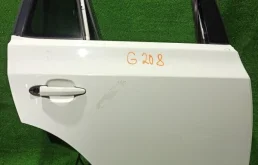 Дверь BMW E83