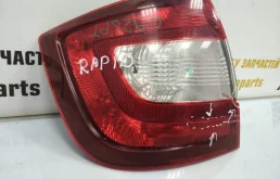Фонарь левый для Skoda Rapid 2016 года на фотографиях