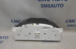 Приборная панель для Volvo XC90 2004 года на фотографиях